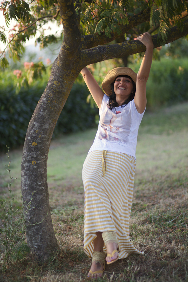 smilingischic, fashion blog, smile, outfit, natural style, walking on a dream, Manymal,  t-shirt,
